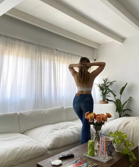 Nacktes geleaktes OnlyFans-Foto von Madeleine Byrne