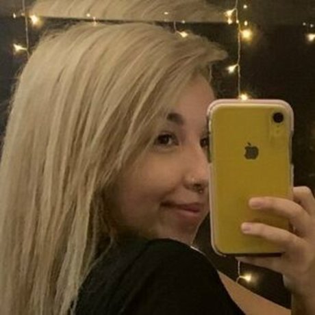 Nahá fotka uniklých OnlyFans od Kassbean