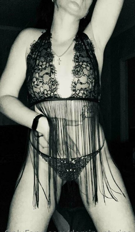 Foto nua vazada do OnlyFans de Dominantrina
