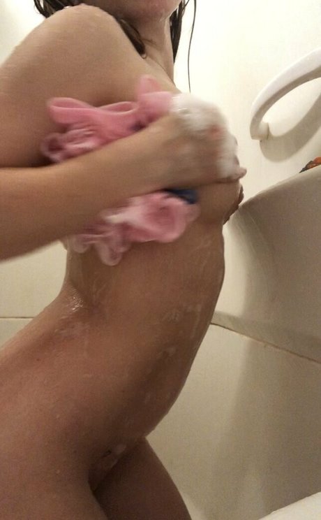Foto desnuda filtrada de OnlyFans de Mistywaterz
