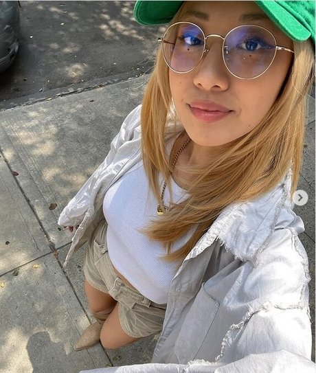 Nagie wyciekłe zdjęcie OnlyFans od Sarah Pan