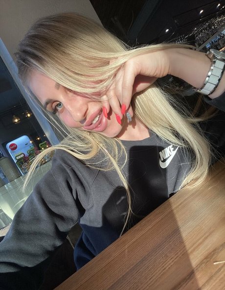 Mollybell