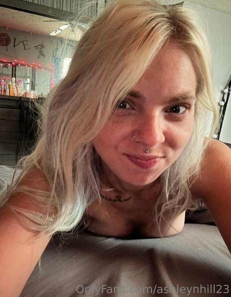 Обнаженная фотография утечки OnlyFans от Ashleynhill23