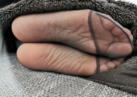Nylonfeetladyswitzerland