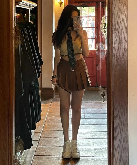 Vicki Mranrr