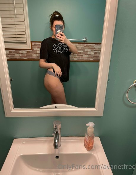 Nahá fotka uniklých OnlyFans od Avanetfree