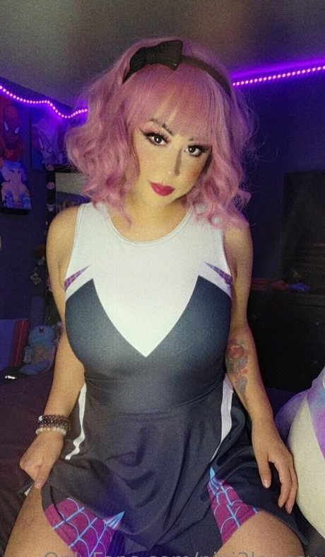 Nahá fotka uniklých OnlyFans od Pixi3lovesu