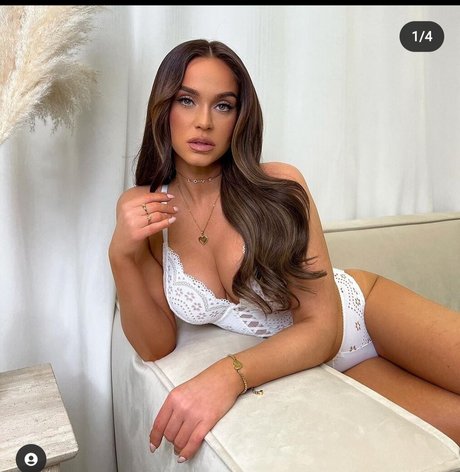 Nahá fotka uniklých OnlyFans od Vicky Pattison