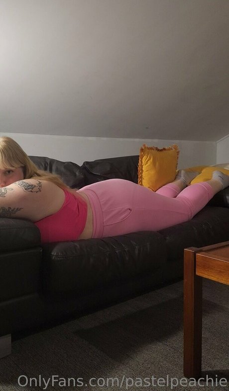 Pastelpeachie