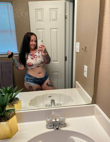 Corinasbooty OnlyFans 유출 누드 사진