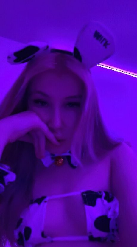 Naken lekkede OnlyFans-bilde av Juliesus