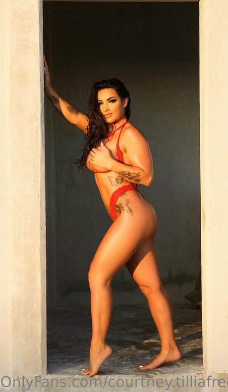 Foto nua vazada do OnlyFans de Courtneytilliafree