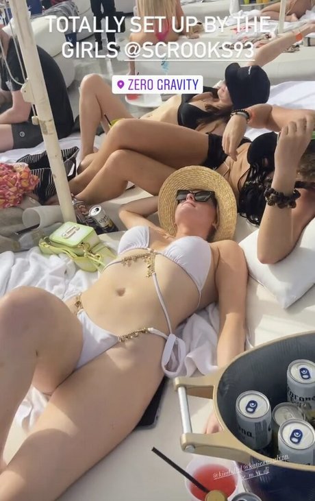 Naken läckt OnlyFans-bild av Katie Mcglynn