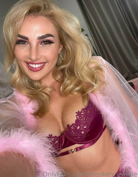 Misskenzieanne