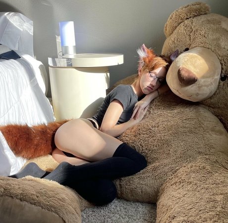 Aliceoncamfree  nude leaked OnlyFans photo