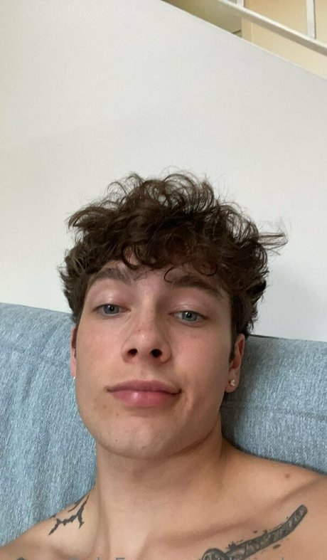 Dakarluca OnlyFans 유출 누드 사진