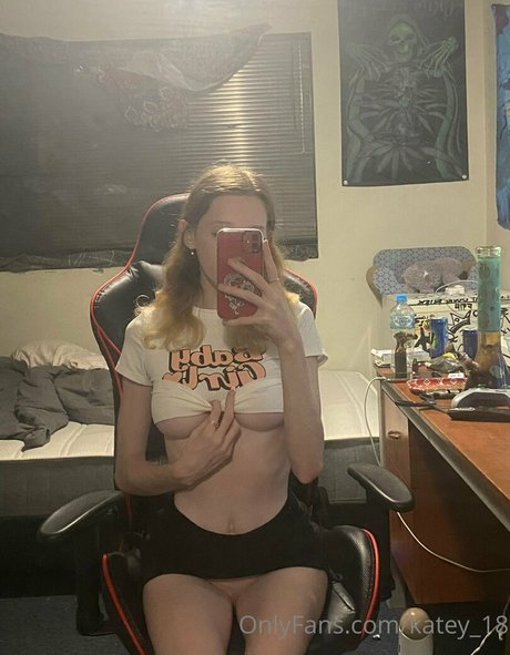 Katey19 OnlyFans泄露裸照