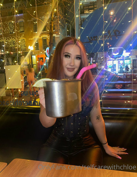 Selfcarewithchloe OnlyFans泄露裸照