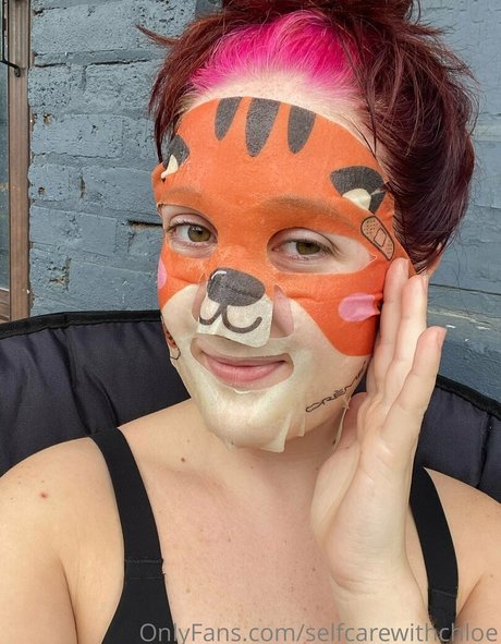 Naken läckt OnlyFans-bild av Selfcarewithchloe