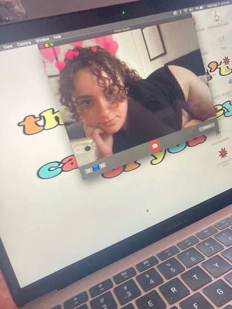 Naken läckt OnlyFans-bild av Lula Thomas