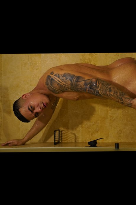 Anderson Quiroz OnlyFansリークヌード写真
