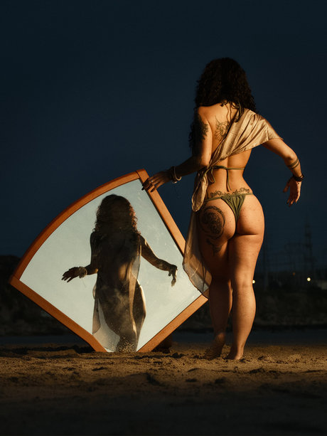 Обнаженная фотография утечки OnlyFans от Mhara