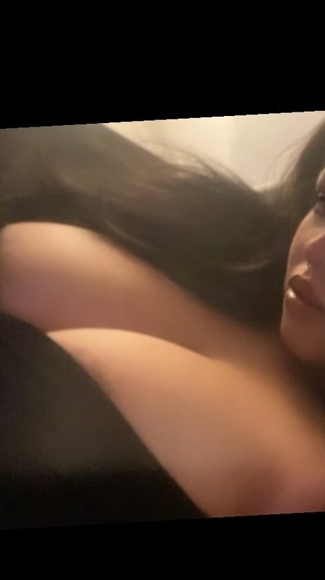 Foto nua vazada do OnlyFans de Lulu