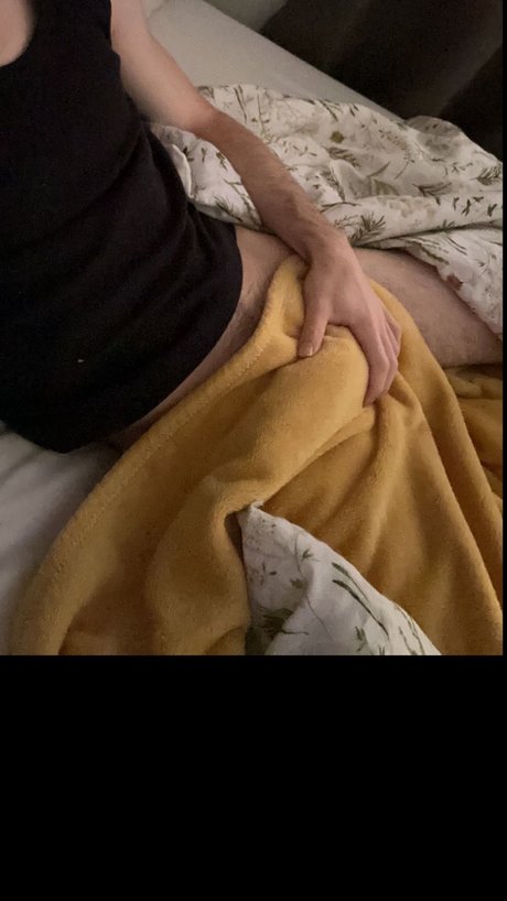 Naken lekkede OnlyFans-bilde av Bee