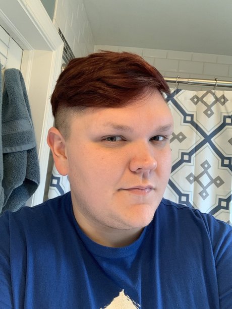Naken läckt OnlyFans-bild av Josh