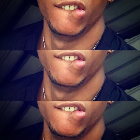 Nahá fotka uniklých OnlyFans od Michy Roa