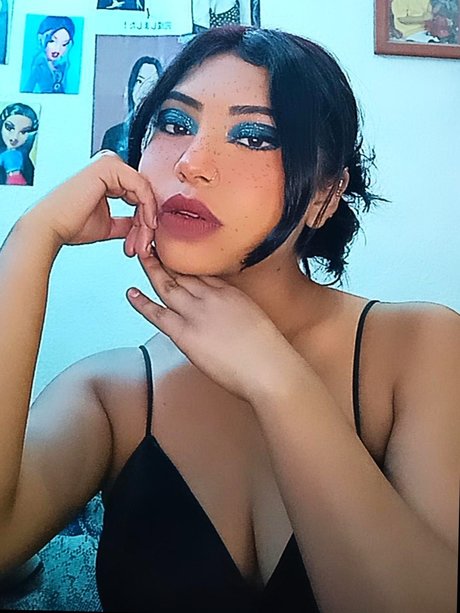 Alasti lekkinud OnlyFans-i pilt Mich Rodri
