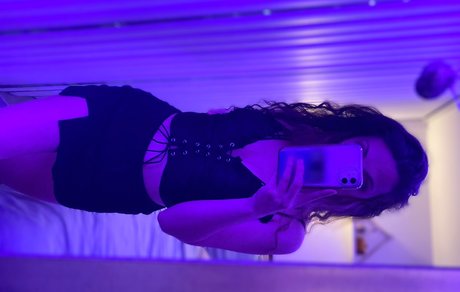 Alasti lekkinud OnlyFans-i pilt Michelle Ryder