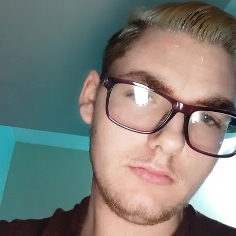 Alasti lekkinud OnlyFans-i pilt Caleb2000h