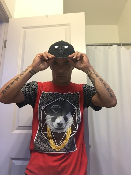 Nahá fotka uniklých OnlyFans od Oneofthose