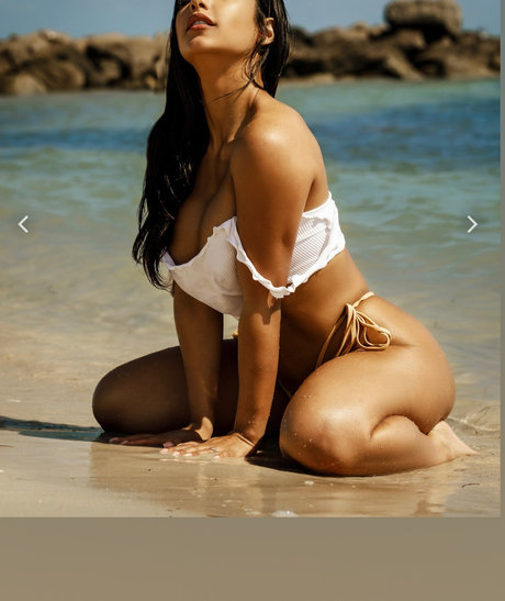 Naken läckt OnlyFans-bild av Ana Labrin