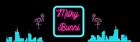 Naken läckt OnlyFans-bild av Milky Bunni