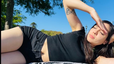 Nøgent lækket OnlyFans-billede af C