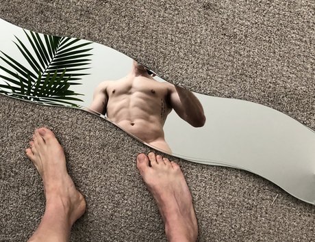 Photo nue de fuite OnlyFans de Ivn  Real