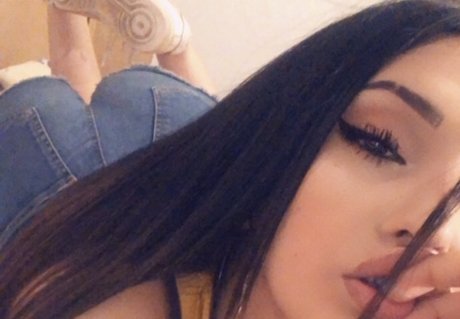 Nahá fotka uniklých OnlyFans od Top Boy Top Model