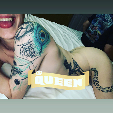 Обнаженная фотография утечки OnlyFans от Mizz Milfy 