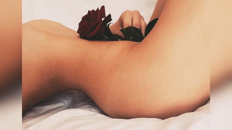Photo nue de fuite OnlyFans de 28 Milena