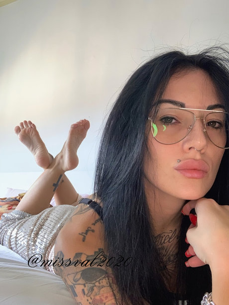 Naken lekkede OnlyFans-bilde av Missval2020