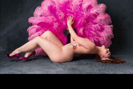 Miss Spicy Ginger OnlyFansリークヌード写真
