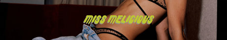 Naken läckt OnlyFans-bild av Mel