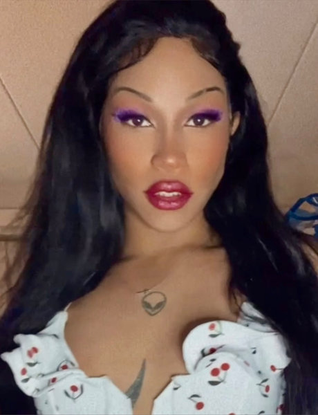 Miss J  Transunique