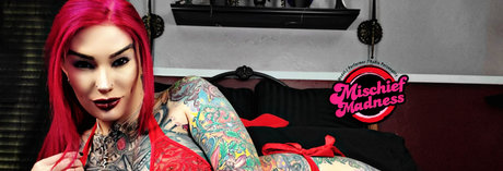 Naken läckt OnlyFans-bild av Mischief Madness Free