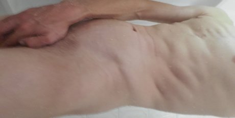 Foto nua vazada do OnlyFans de Canadian Adventurer