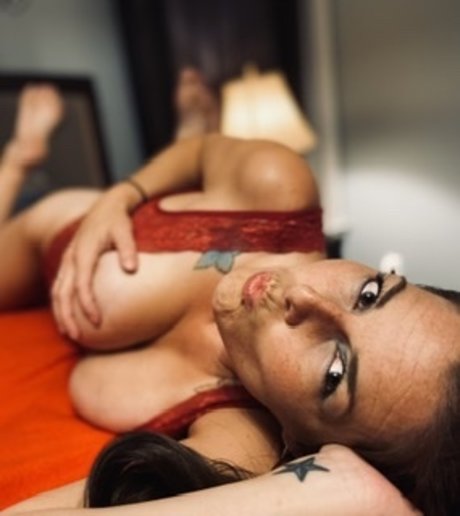 Nøgent lækket OnlyFans-billede af Bethany Blaze