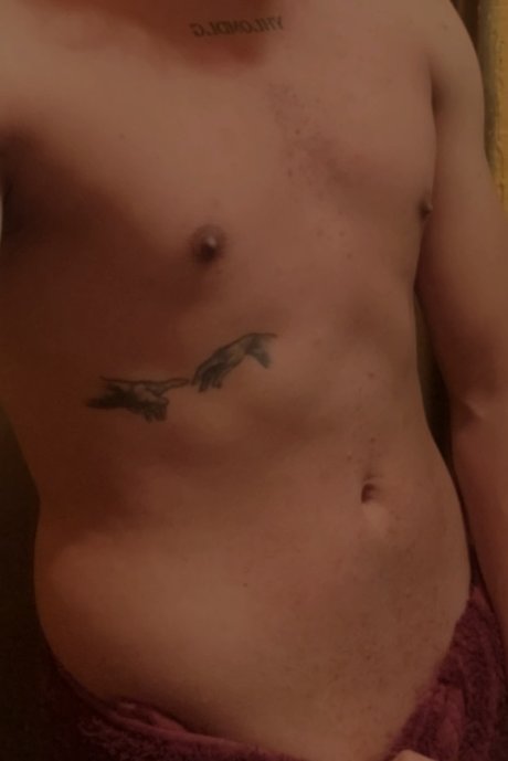 Naakte gelekte OnlyFans-foto van Jared Acevedo