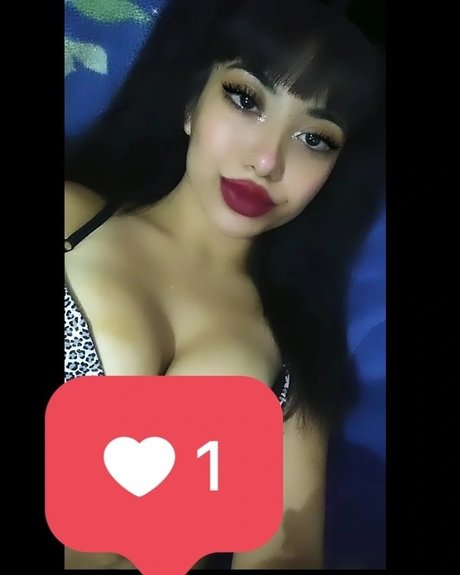 Naken läckt OnlyFans-bild av Camila Acosta